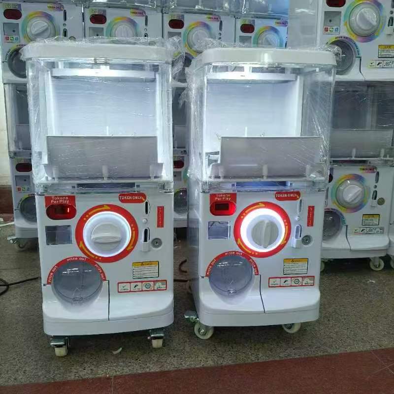 Mini toy vending machine Japan - огляд і ціна Power Tools English